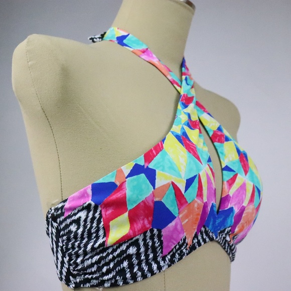 Bar III Feather Daze Bikini Halter Top Women’s Medium Multicolor Swim Top - Picture 2 of 3